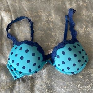 Size 34B bra